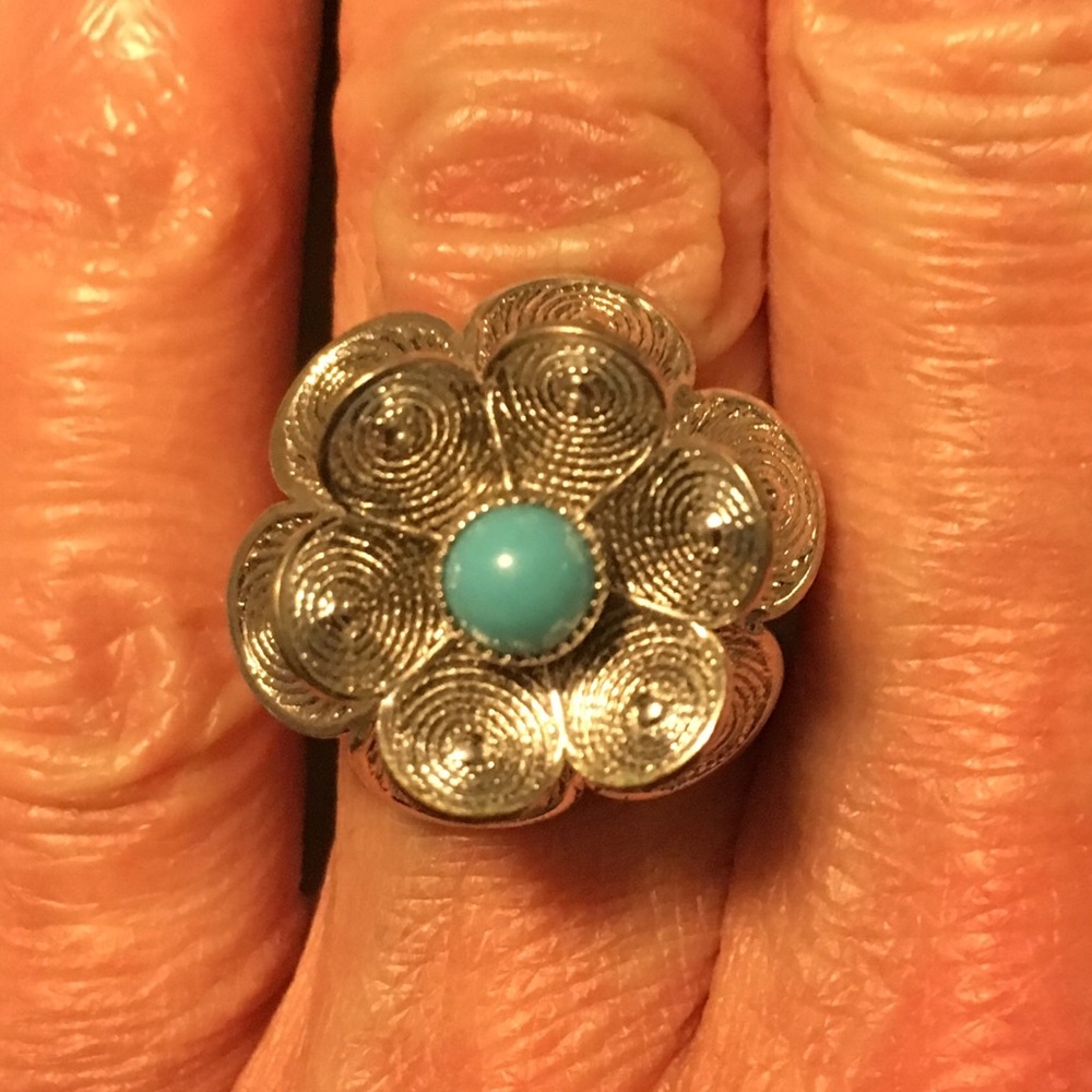 Flower ring